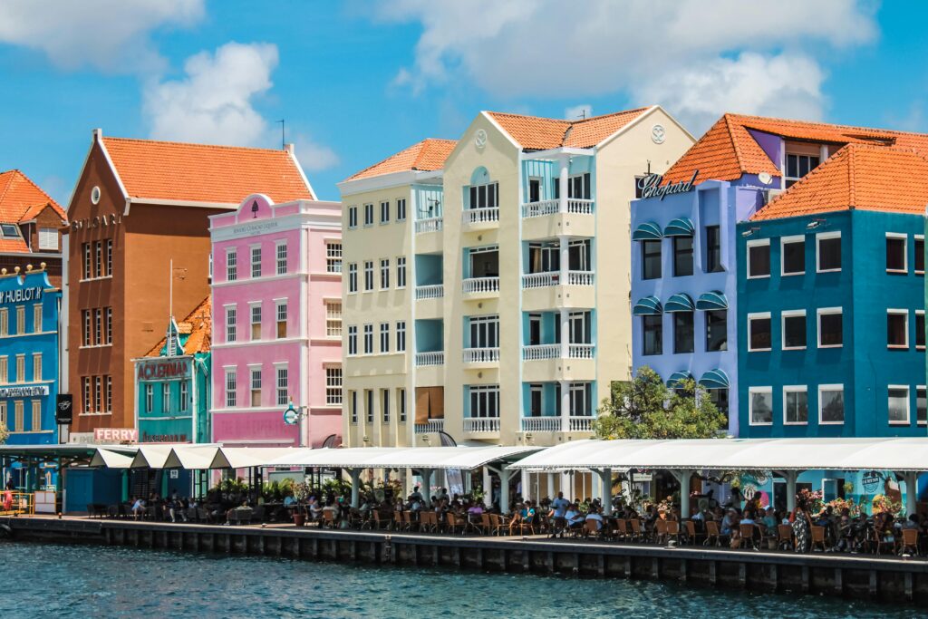 Willemstad: het kleurrijke hart van Curaçao