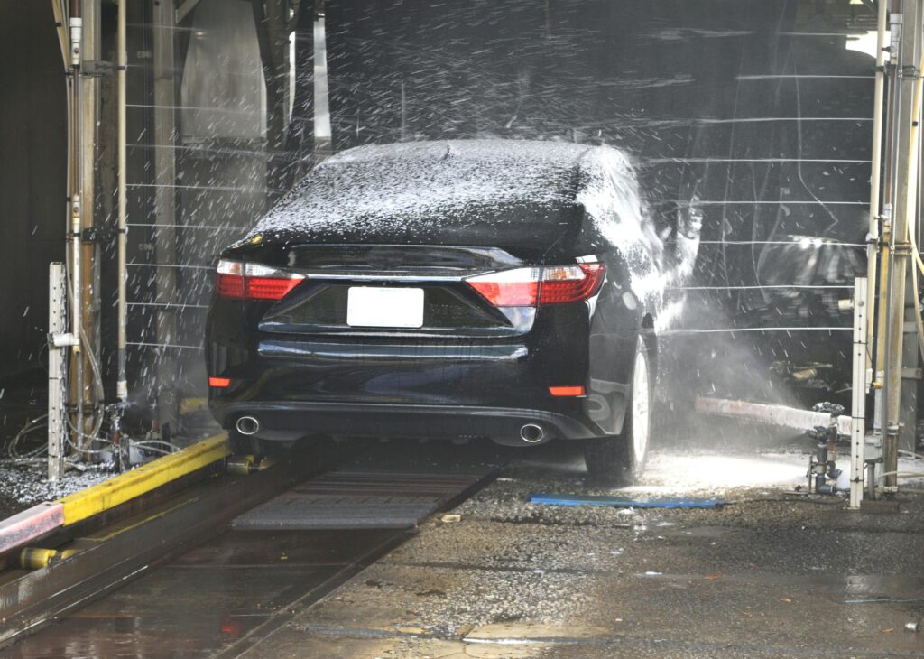 De voordelen van regelmatig je auto laten wassen